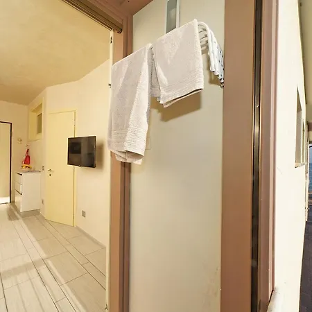 Elena Apartment *